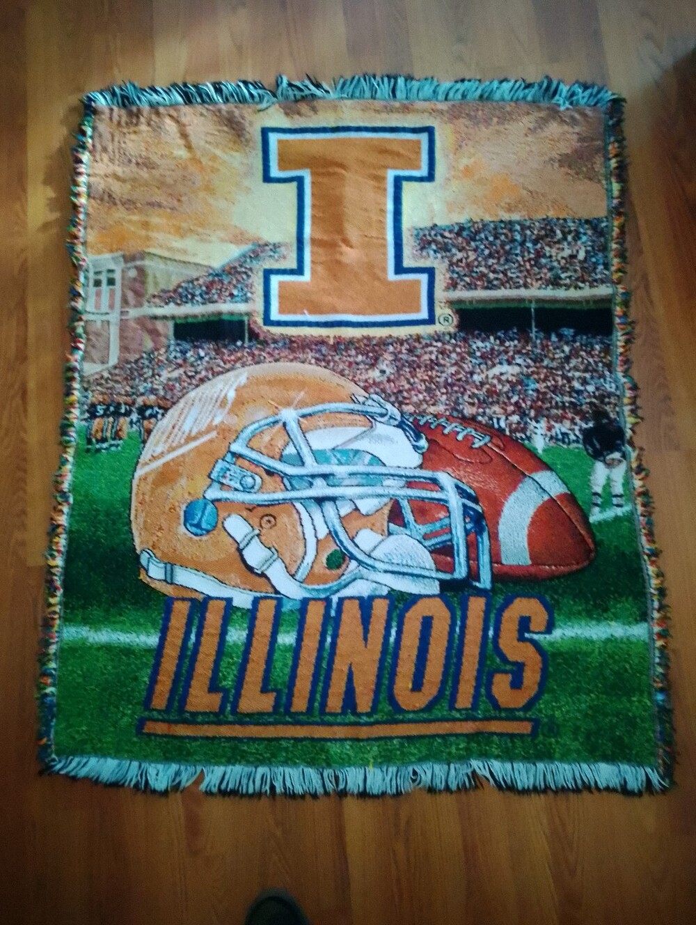 Illinois Fighting Illini Fringe Throw Blanket Football Approx 54”x44"